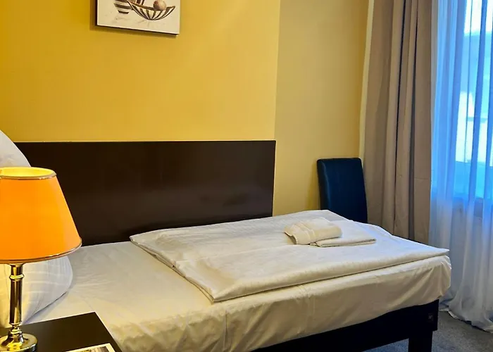 Hotel Adam